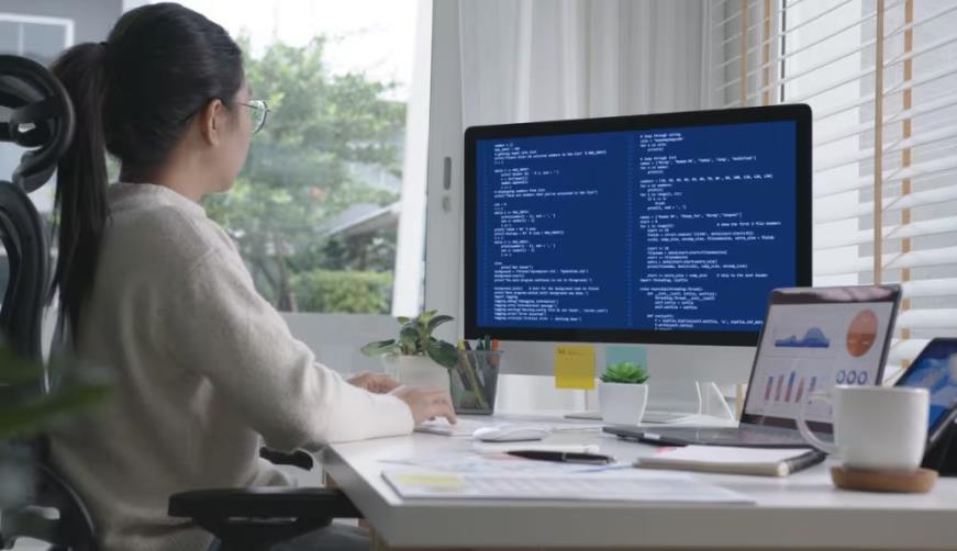 横县企业数字化解决方案：机器学习赋能商业模式升级的核心路径